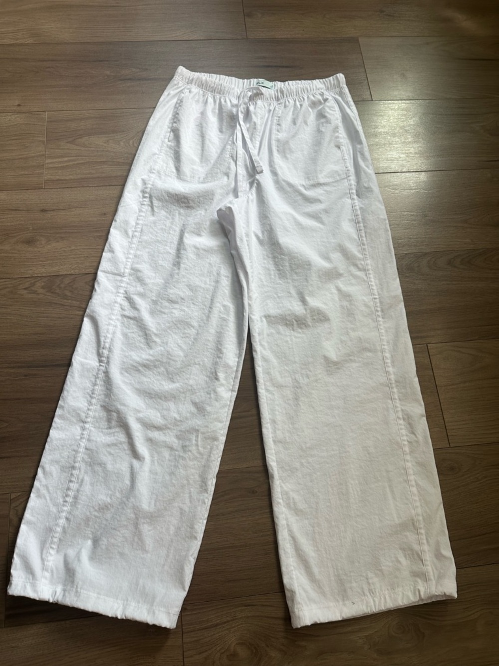 FLX White Long size Large leisure pants. Wide leg or cinched.